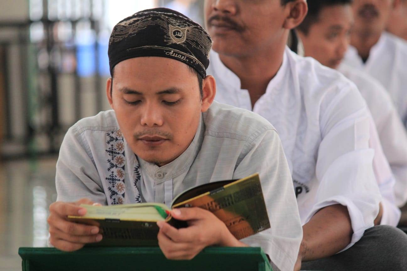 Kegiatan terapi Al-Qur'an bagi warga binaan Rutan Kelas I Makassar, Sabtu, 25 Maret 2023. (Dok/Humas Rutan Kelas I Makassar)