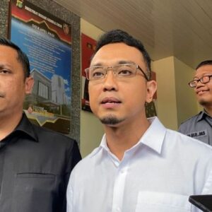 Aiman Witjaksono Bersama Kuasa Hukum Hadir Pemeriksaan di Polda Metro Jaya