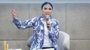 Istri Menteri UMKM, Agustina Hastarina atau Tina Astari